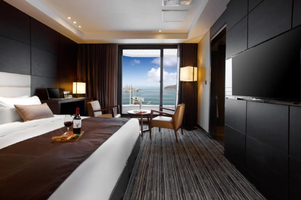 Stellar-Formerly International Hotel Yeongjong Incheon 4*,