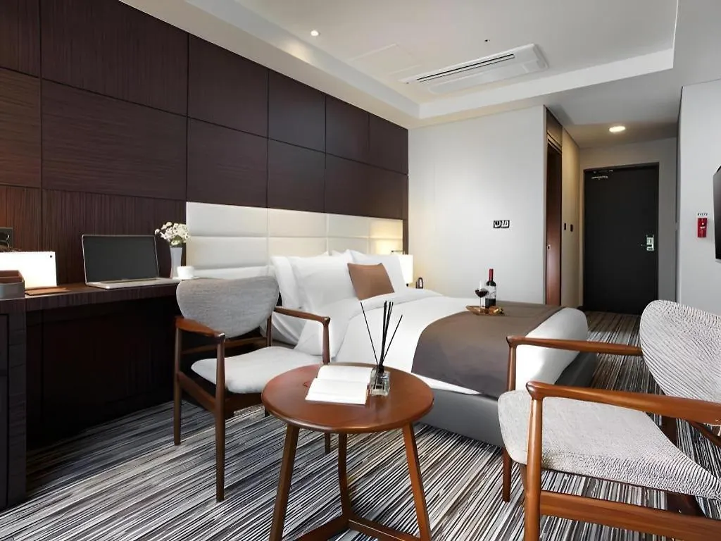 Stellar-Formerly International Hotel Yeongjong Incheon Motel