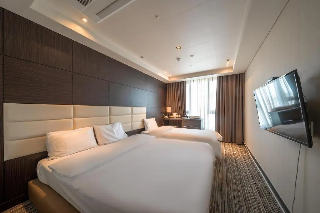 Stellar-Formerly International Hotel Yeongjong Incheon Motel