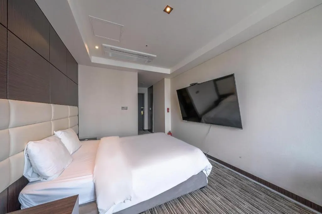 **** Motel Stellar-Formerly International Hotel Yeongjong Incheon South Korea