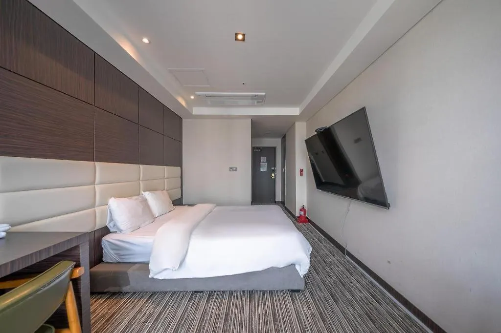 Stellar-Formerly International Hotel Yeongjong Incheon Motel